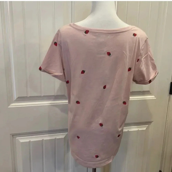 VINTAGE AMERICA ladies shirt with Embroidered Strawberries size large NWT - Picture 8 of 10